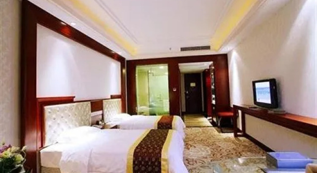 Jinan Zhuo Rui Hotel, Забронировать Отель Бизнес-отели Шаньдун, 4* 5*