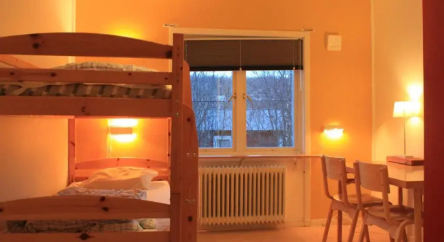 Abisko net Hostel & Huskies, Rezerwuj Hostel Hostele w Lapland Sweden, Hostel