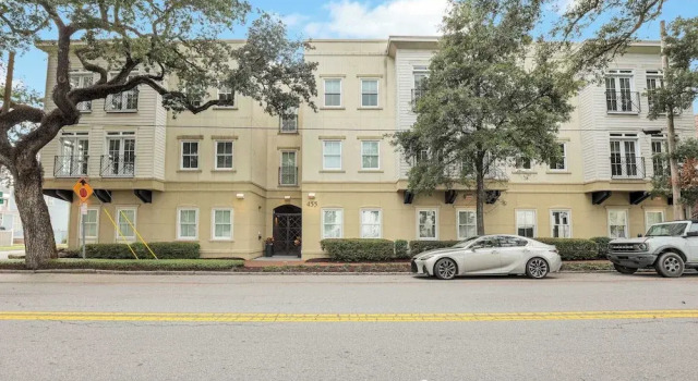 Коттедж 3 Suites Walkable Historic District Location The Juliette by Avantstay