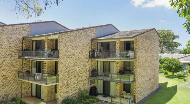 Grevillia, Bay Parklands, Unit 54/2 Gowrie Avenue, Забронировать Отель Отели Шол-Бей с бассейном, Бассейн