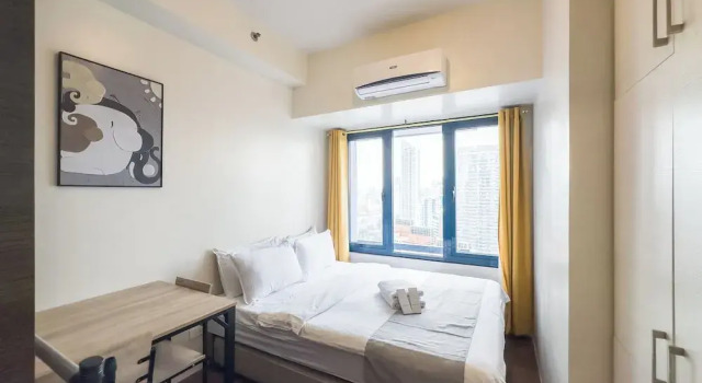 Номер Standard c 1 комнатой с видом на город GemstoneBR in SMDC Air Residences
