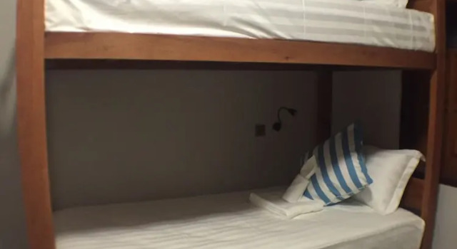 Кровать в общем номере WEStay @ Chillax House - Ngapali - Hostel