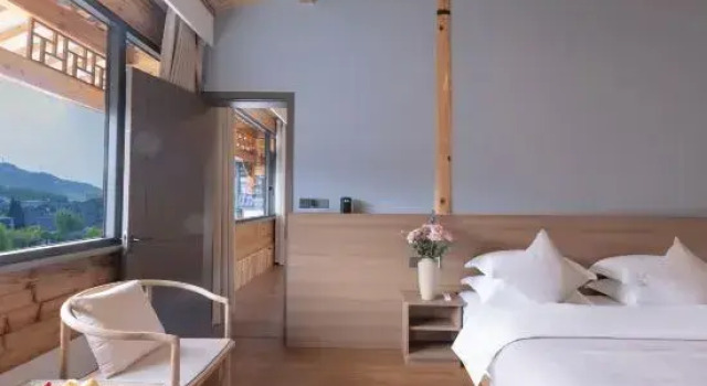 Семейный люкс Luxury Yunshuihe.Hotspringinn(DongshanHotspringVillageBranch)