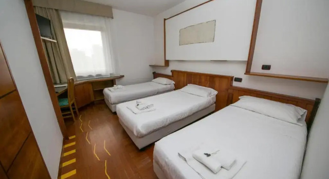 Трёхместный номер Standard Hotel Carlo Felice Sassari
