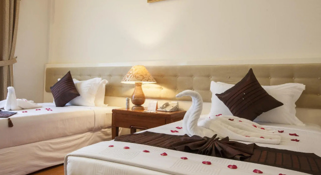 Номер Superior Grand Amara Hotel