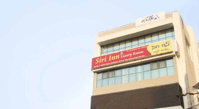 FabHotel Siri Inn Madhapur