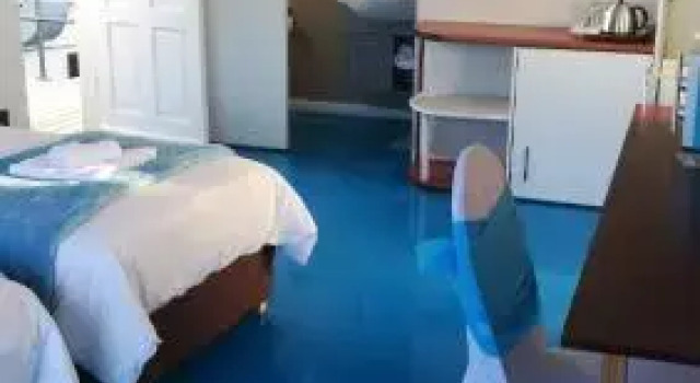 Cape Lagoon Villa