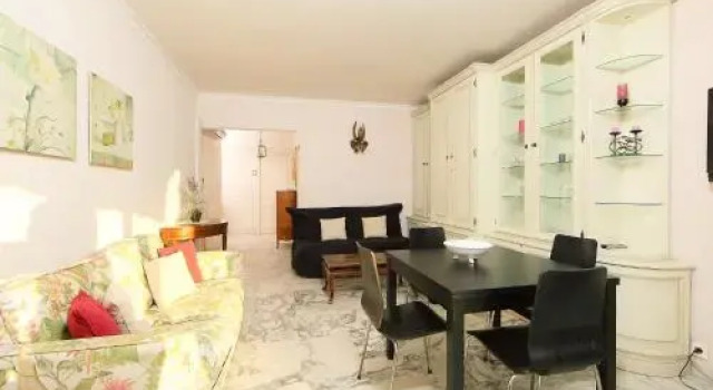 PresquIle Apartment
