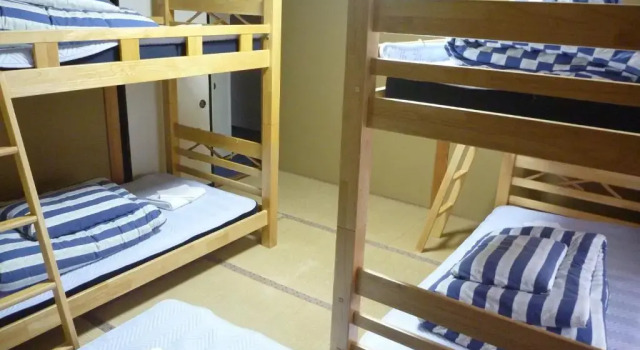 Кровать в общем номере Ks House Hakuba Alps - Travelers Hostel