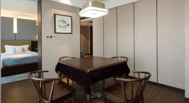 Люкс Till Bright Hotel, Loudi Railway Station