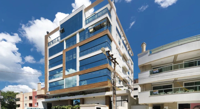 Apartamento 2 Quartos com Piscina 798, Забронировать Апартаменты/квартира Бомбиньяс Санта-Катарина