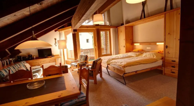 Chesa Munteratsch 3 1 2-Zimmerwohnung 508 Typ H, Book Hotel Silvaplana 