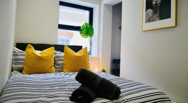 Апартаменты Beautiful AlumPointe Apartment - 400m to the beach