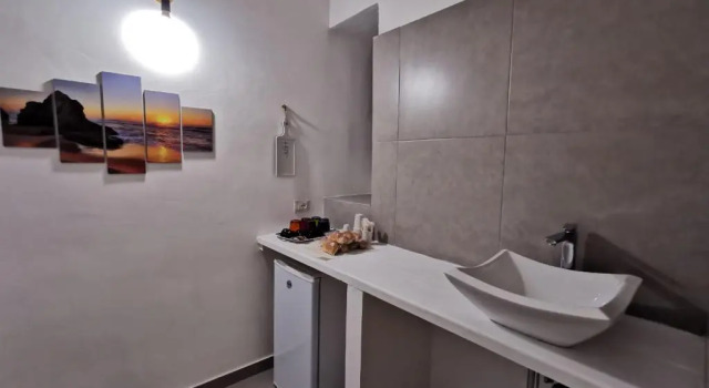 Hercules Suites