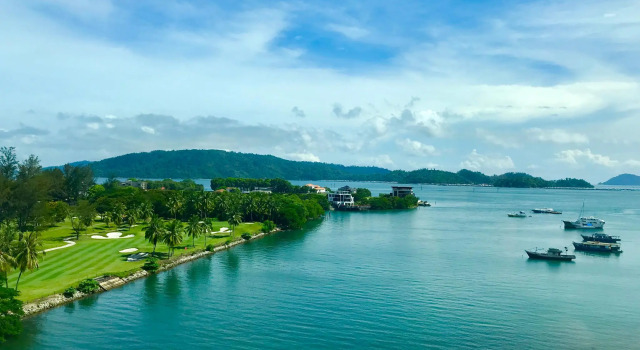 Люкс Sunset Seaview Vacation Condos @ IMAGO Shopping Mall