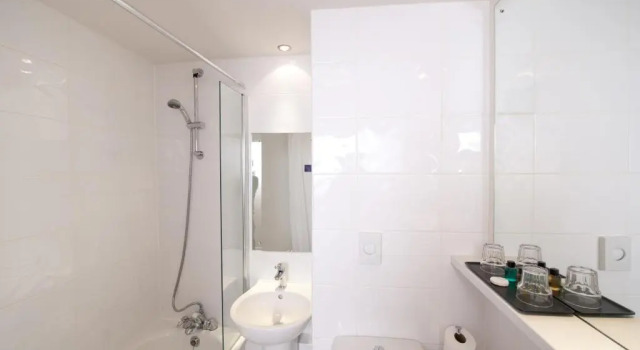 Двухместный номер Superior Leonardo Inn Glasgow West End