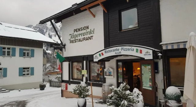 Pension – Restaurant Jägerwinkl, Varaa Hotelli Rettenberg Allgäu