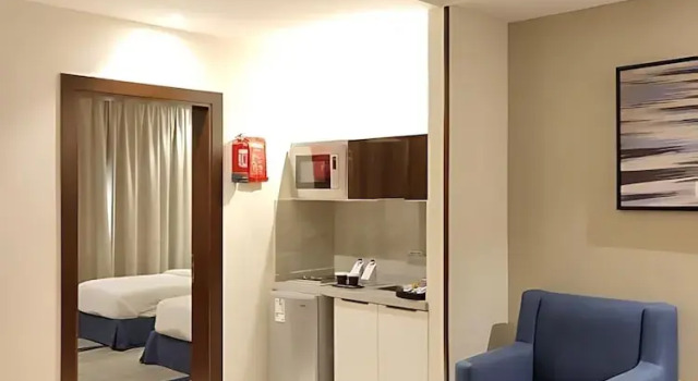 Семейный люкс с 2 комнатами Kayan Serviced Apartments