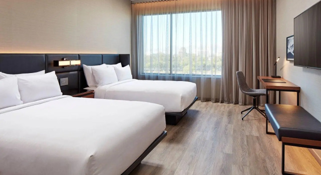 Четырёхместный номер Standard AC Hotel by Marriott Tuscaloosa Downtown