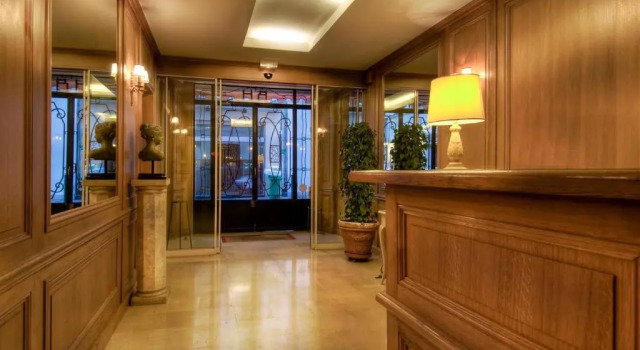Hôtel Baudelaire Opéra
