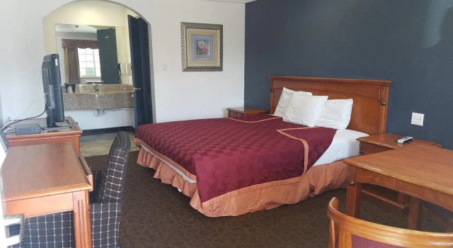Flamingo Inn