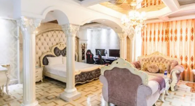 No.7 Theme Hotel, Prenota Hotel Hotel a Yanbian con parcheggio, Parcheggio