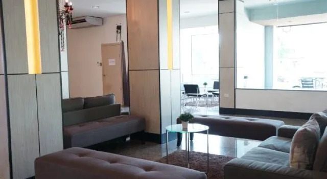 The Spring Bangkok, Забронировать Отель Бизнес-отели Prawet, 4* 5*