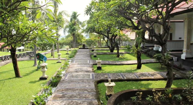 Семейный номер Standard Bali Nibbana Resort