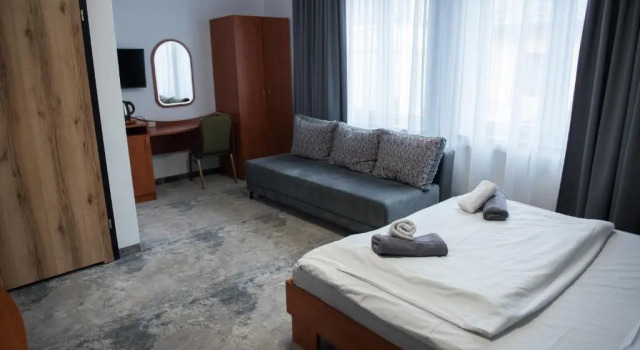 Hotel Paradiso, Забронировать Отель Отели Swietokrzyskie Moutains с бассейном, Бассейн