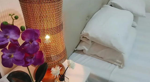 Номер Executive 2BR/Pioneer Woodland connected to Metro Rail Station SM Light Boni Mandaluyong Manila Philippines