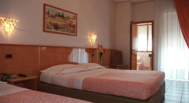 Четырёхместный номер Standard Hotel Lanterna
