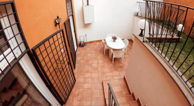 Коттедж Trastevere Casa Renella 92