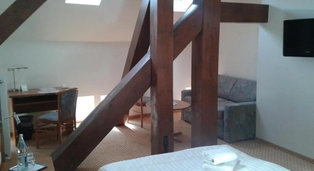 Трёхместный номер Standard Hotel Brauhaus Bückeburg