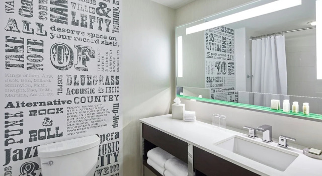 Двухместный люкс Executive Renaissance Nashville Hotel