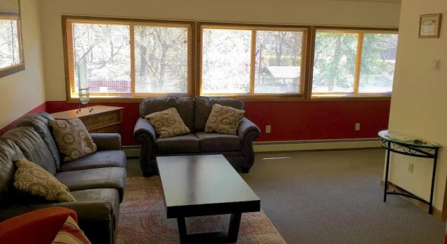 Boulder Mountain Lodge, Varaa Hotelli  