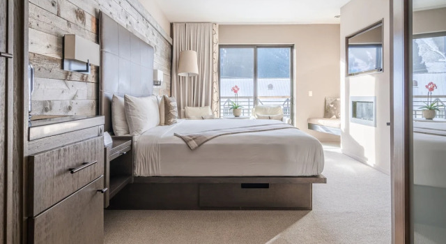 Номер Premium с балконом Hotel Jackson