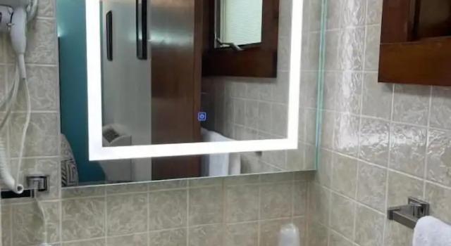 Четырёхместный номер Standard Belmont Motel
