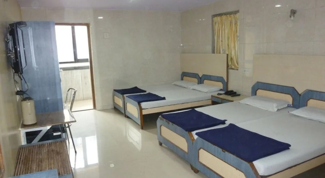 Одноместный семейный номер Standard Hotel Stars