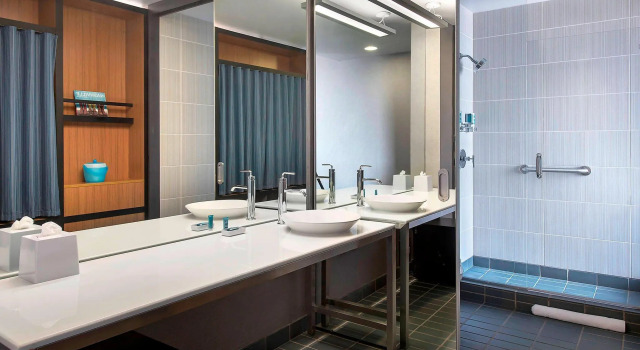 Двухместный номер Standard Aloft by Marriott Nashville Franklin