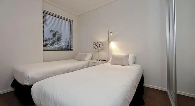 Апартаменты с 2 комнатами с балконом Glebe Park 145 Canberra City ACT