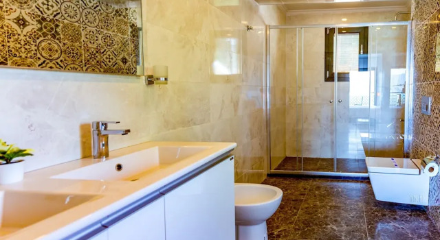 Люкс Deluxe Beacon Hill Suites