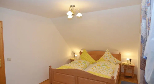 Апартаменты Spacious Apartment With Sauna in Schonsee