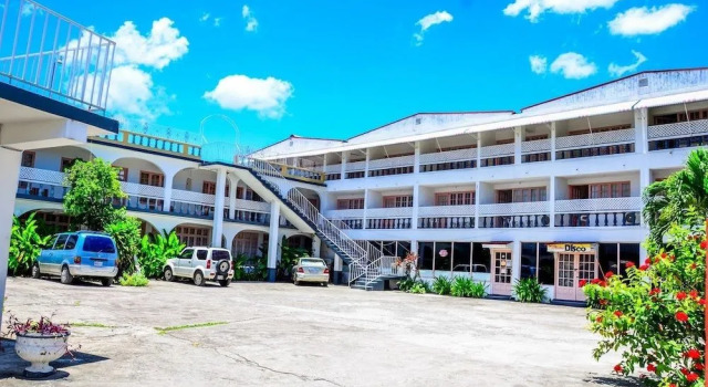 Marine View Hotel, Забронировать Отель Отели Очо-Риос 3 звезды, 3*