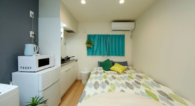Jr Station Apartment 2F