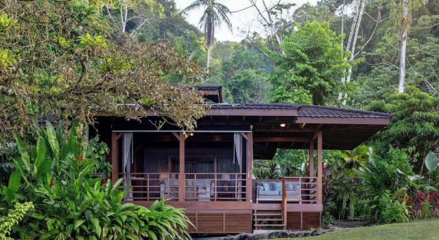 Номер Standard oceanfront Playa Cativo Lodge