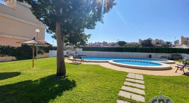 Entre Golf Townhouse which sleep 6 & Com Pool VM17