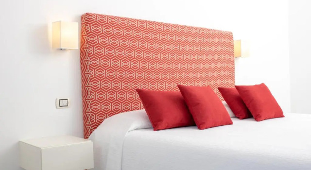 Трёхместный номер Standard Hotel Marina Riviera