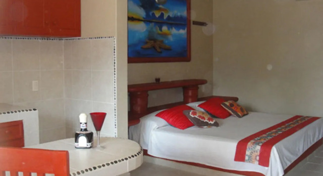Hotel Villas Amarillas, Забронировать Отель Отели Ixtapa-Zihuatanejo с бассейном, Бассейн