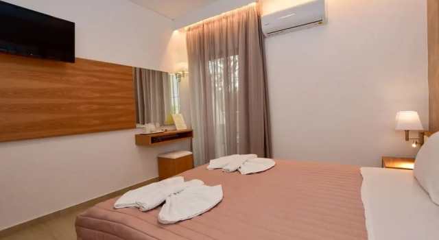 Одноместный номер Superior с балконом Hotel Aghas