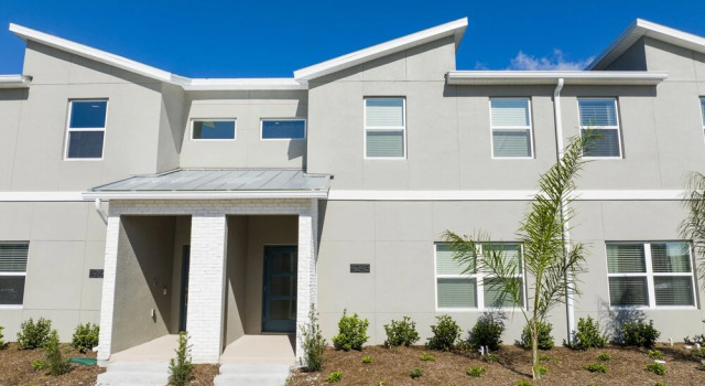 Gorgeous 4Bd Close to Disney w/ Pool @ Storey Lake 4245, Rezerwuj Willa Kissimmee Kissimmee